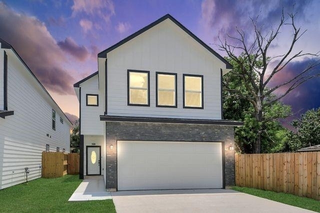 769 Marjorie Street - Photo 0