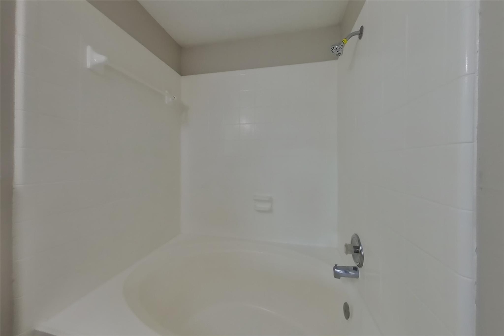 16507 Lazy Ridge Road - Photo 8