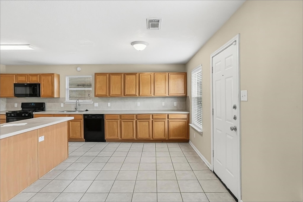 3846 Clobourne Crossing Lane - Photo 3