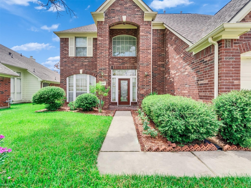 13315 Georgetown Drive - Photo 4