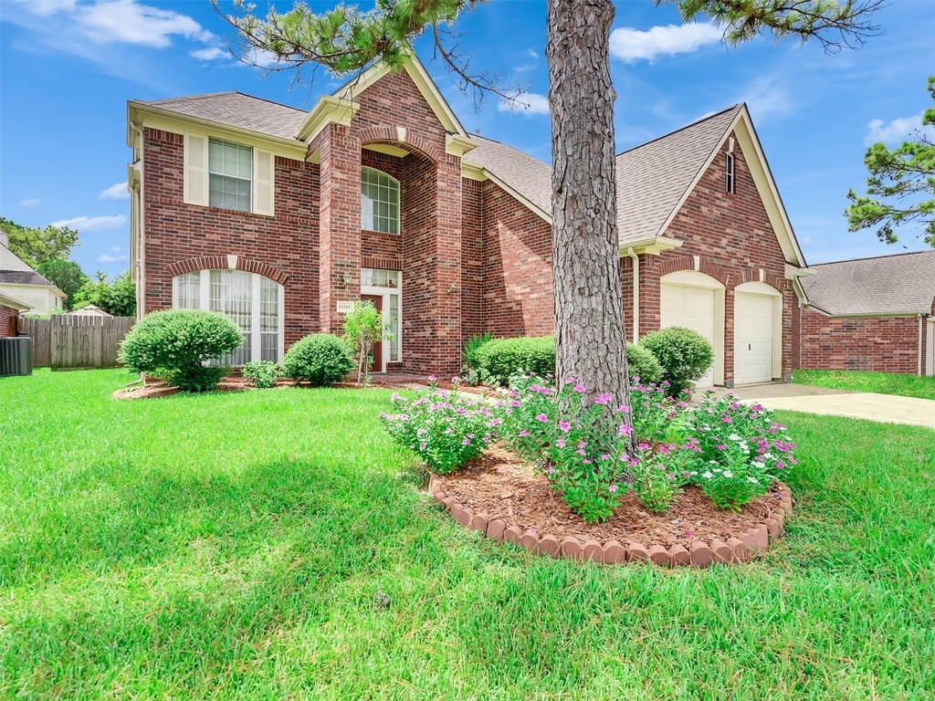 13315 Georgetown Drive - Photo 3