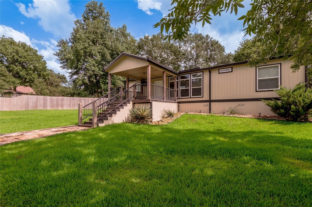 3011 Simmons Street - Photo 0