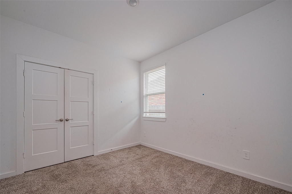 133 Aurora Springs - Photo 16
