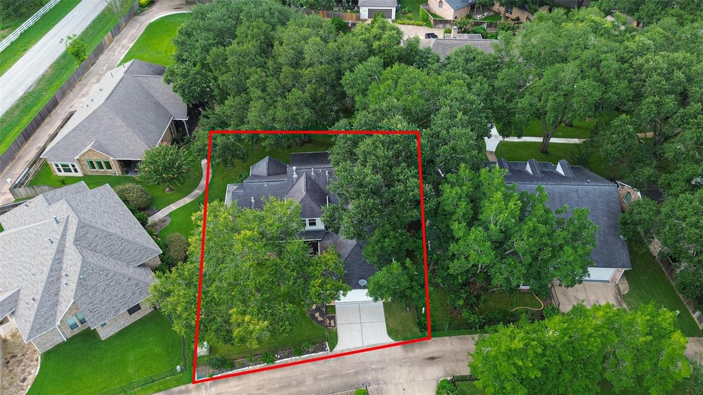 4727 Lake Village Drive - Photo 39