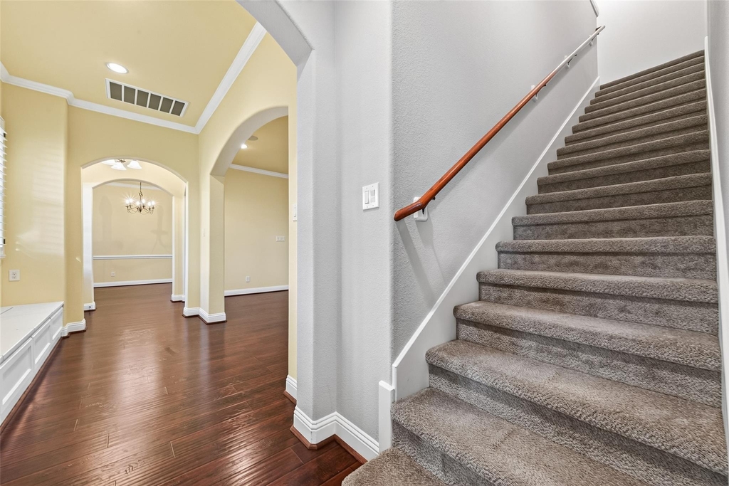 4727 Lake Village Drive - Photo 23