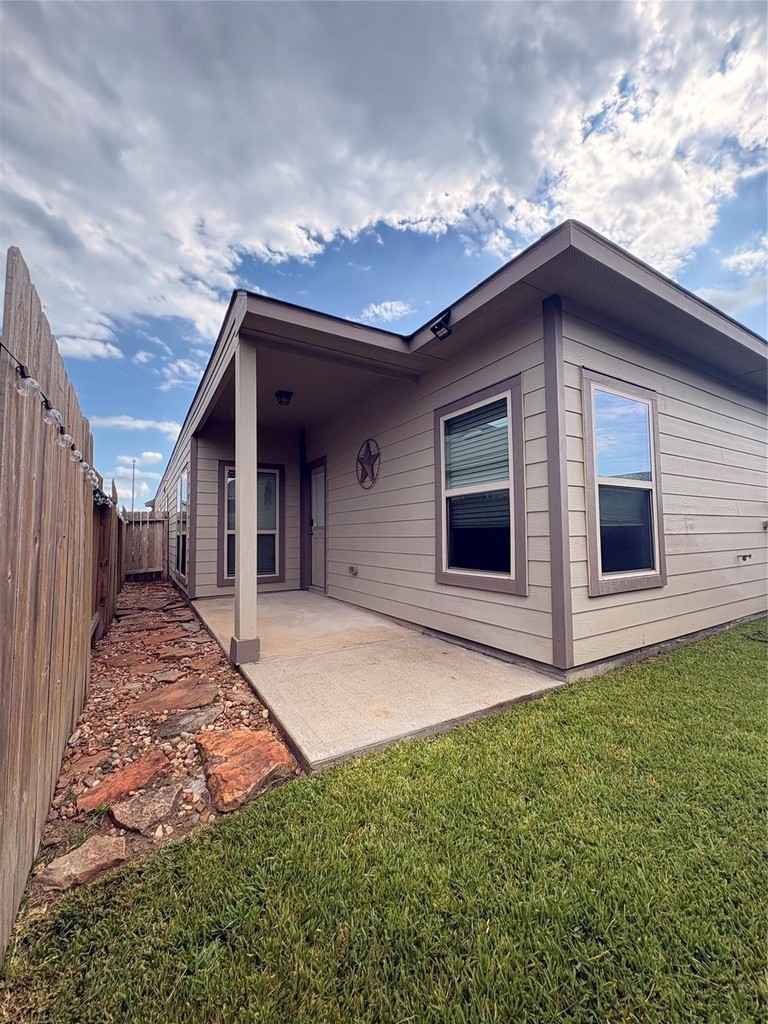 6409 Hollock Meadows Lane - Photo 22