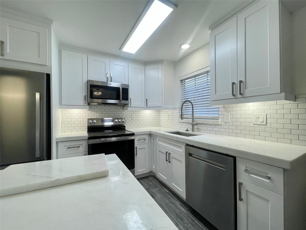 1801 Huldy St Street - Photo 8