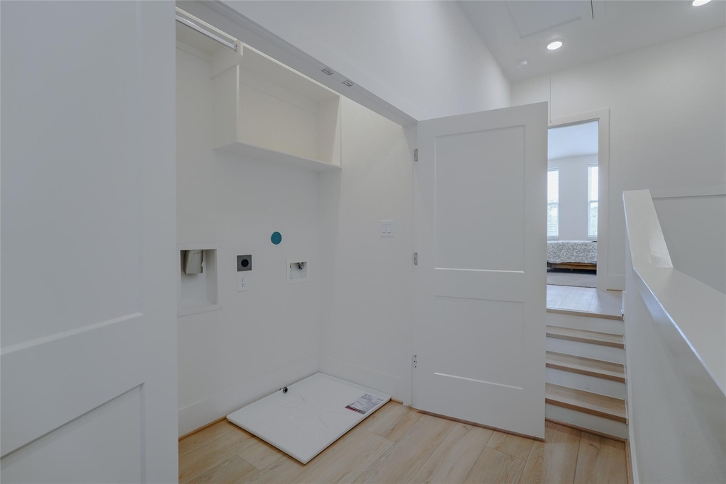 862 Paul Quinn Street - Photo 32