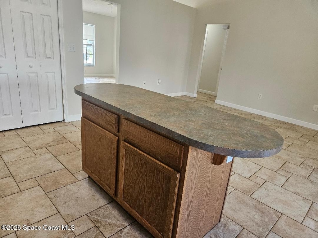 842 Aruba Avenue Se - Photo 4