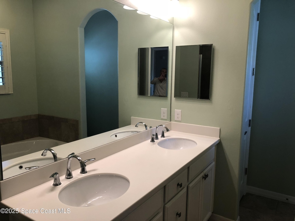 3225 Sedge Drive - Photo 5