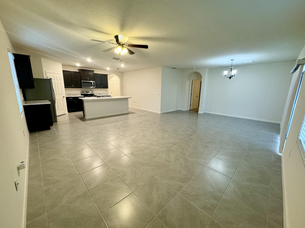 1697 Waldo Street Se - Photo 7