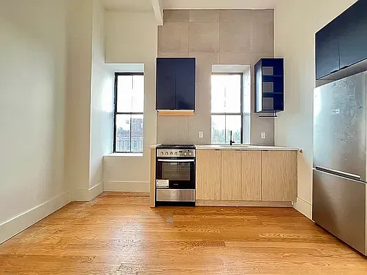 1520 St Johns Place - Photo 1