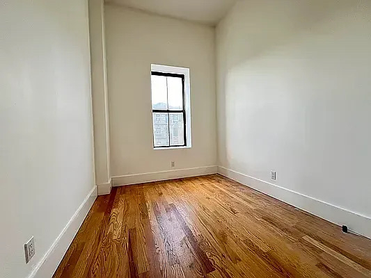 1520 St Johns Place - Photo 6
