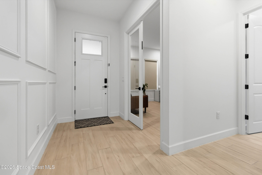 3256 Kamin Drive - Photo 2
