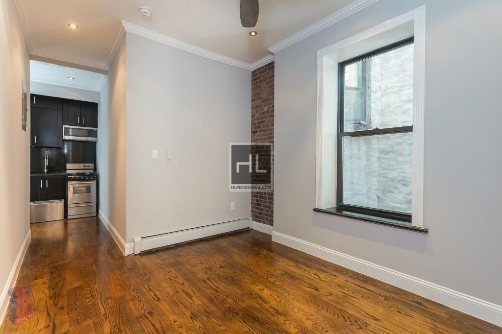 West 103rd Street - Photo 3