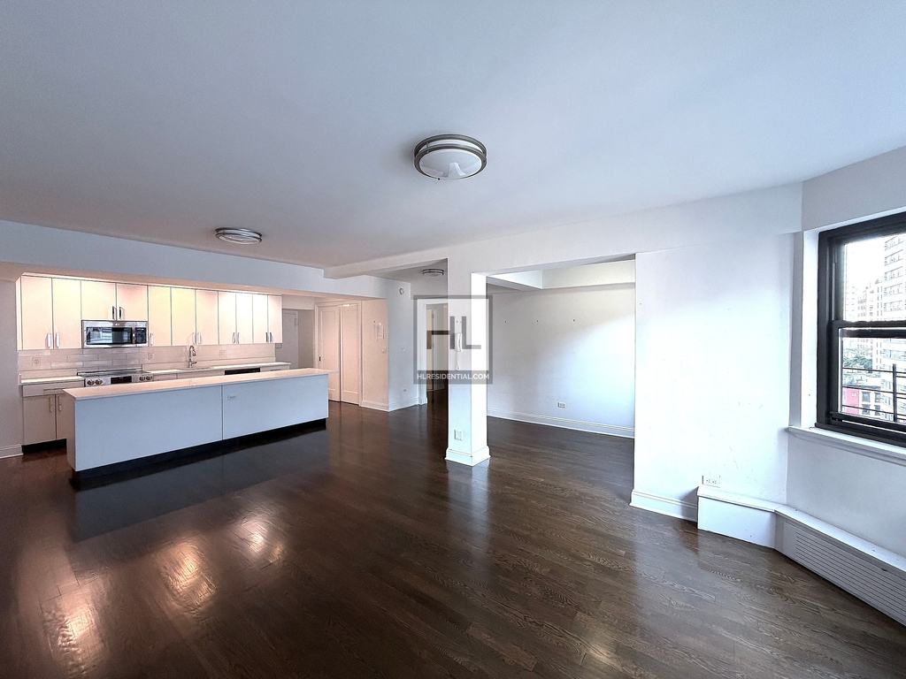 East 69th Street - Photo 0