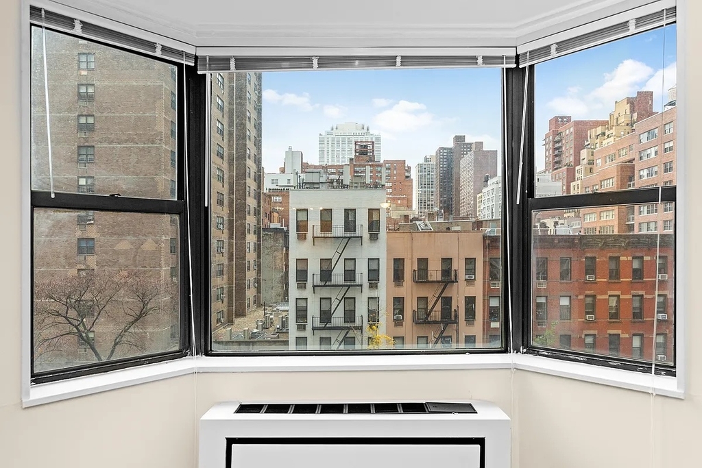 400 East 71st Street - Photo 1