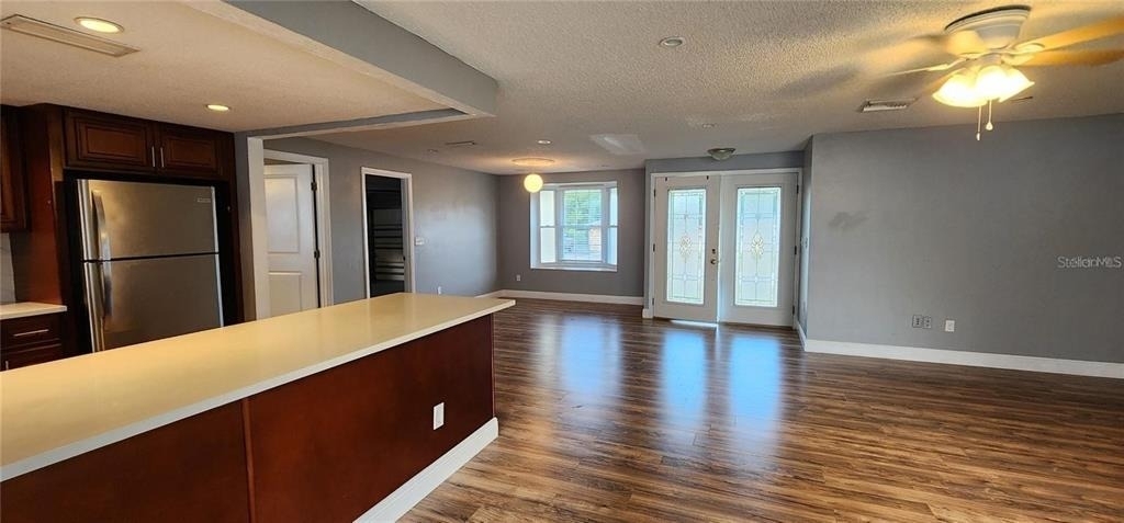 2408 Kimberly Drive - Photo 2