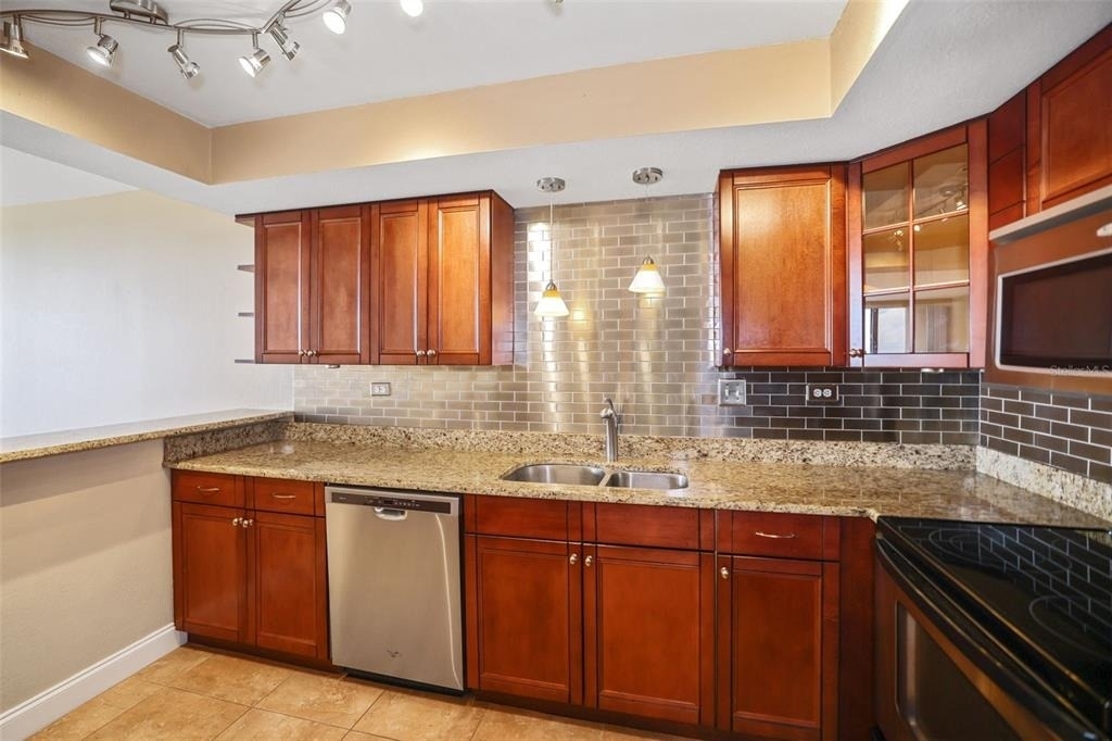 450 Treasure Island Causeway - Photo 10