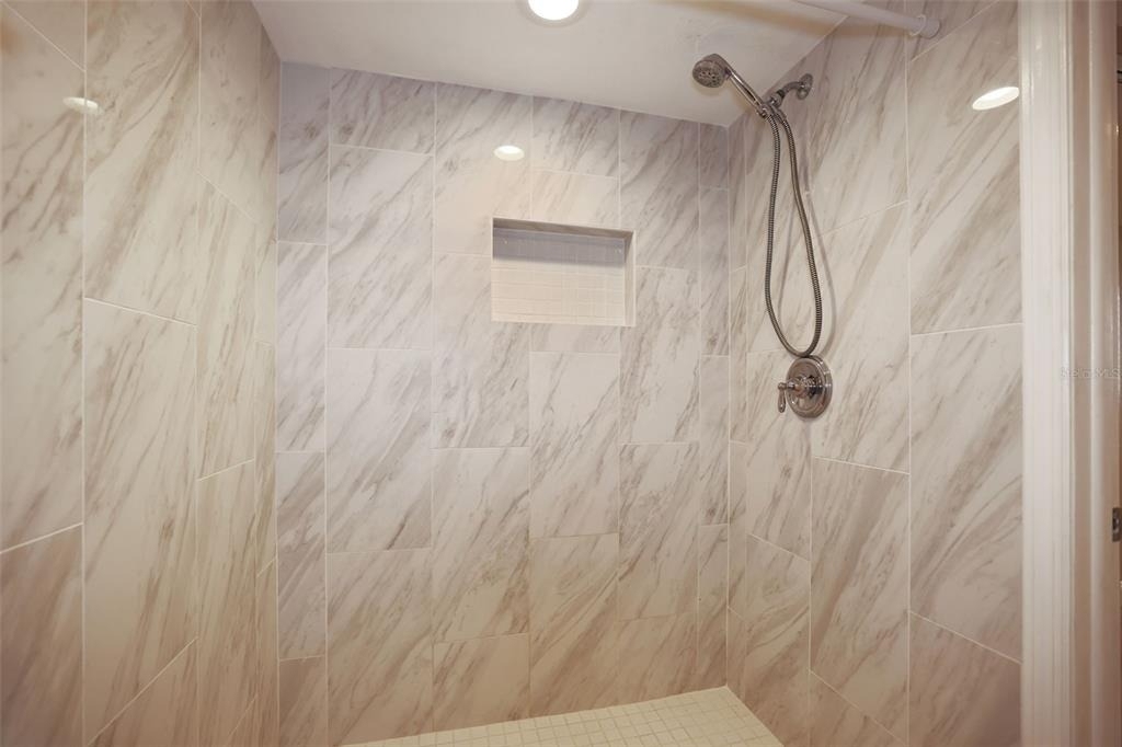 450 Treasure Island Causeway - Photo 35
