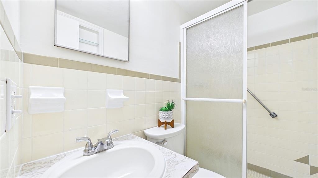 2454 Australia Way E - Photo 38