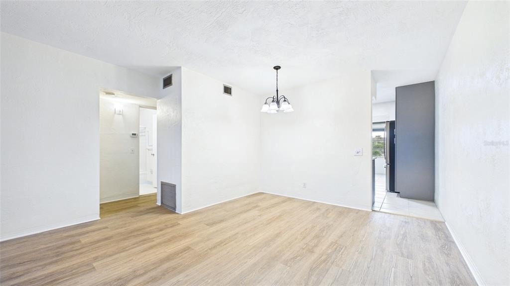 2454 Australia Way E - Photo 15