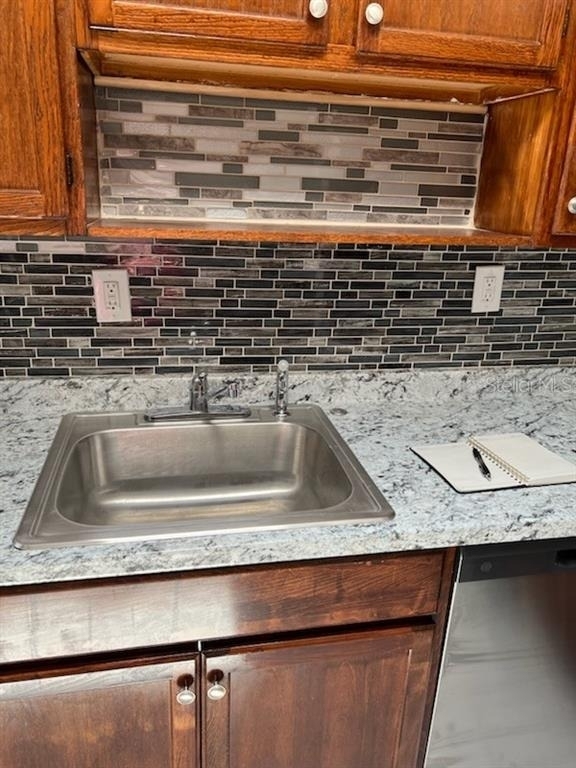 53 21st Terrace Se - Photo 1
