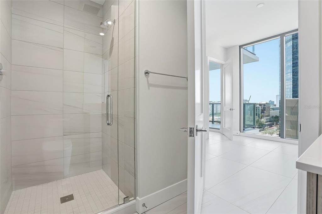 275 1st Ave S - Photo 40