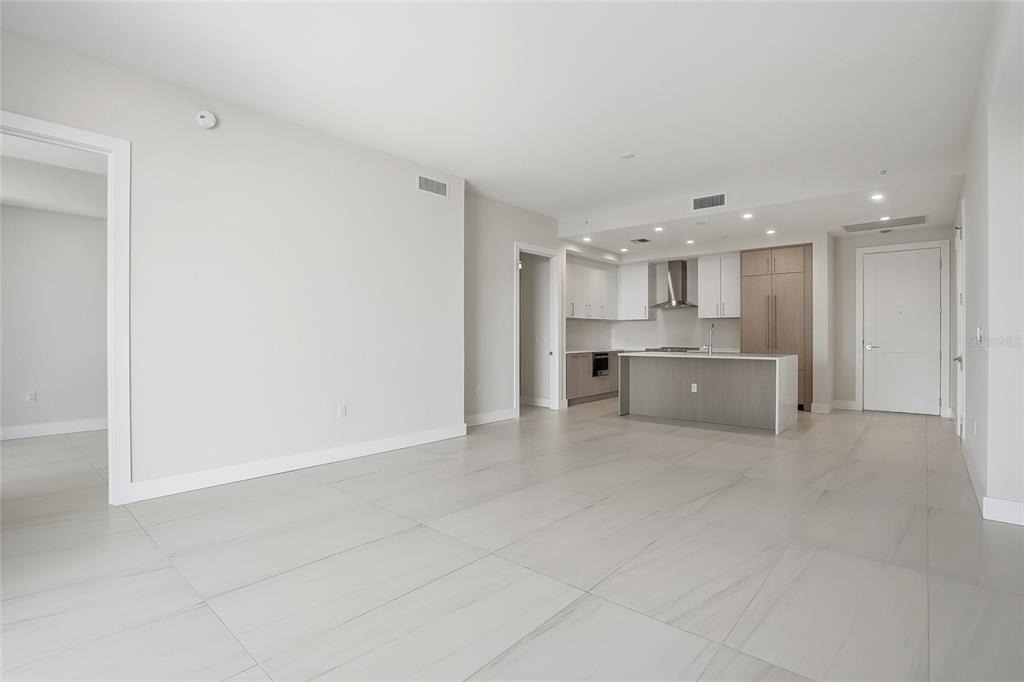 275 1st Ave S - Photo 19