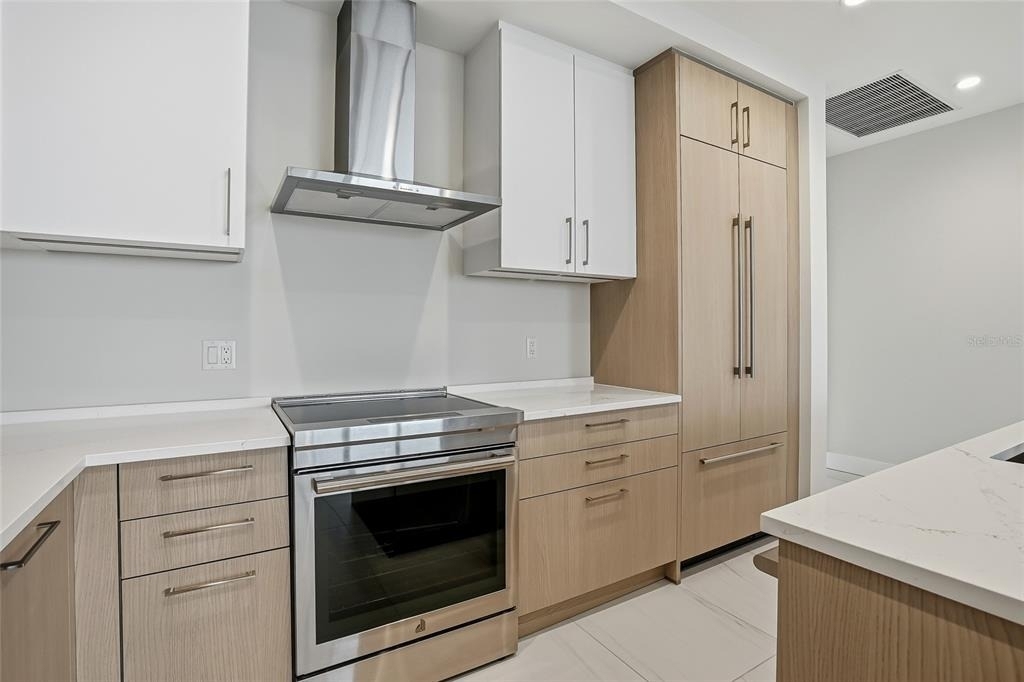 275 1st Ave S - Photo 8