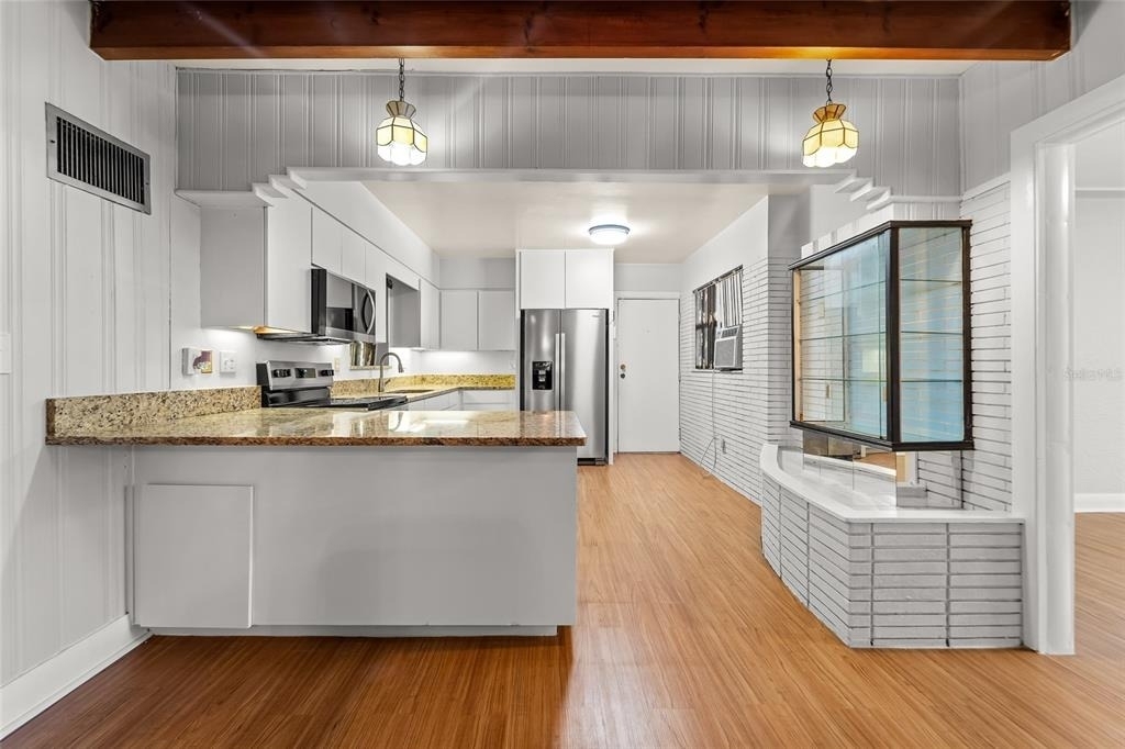 2505 E 19th Avenue - Photo 8