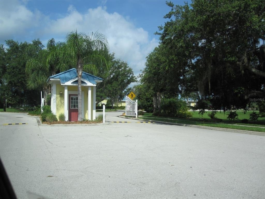 2075 Heritage Key Boulevard - Photo 12