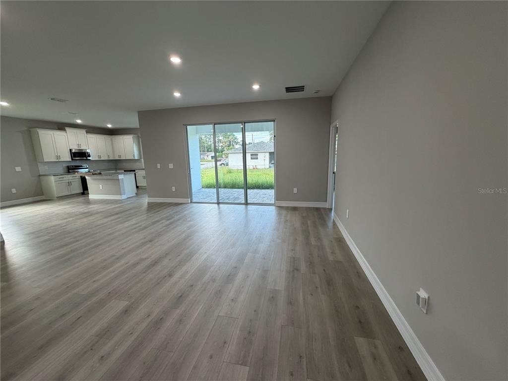 1100 Homer St Nw - Photo 3