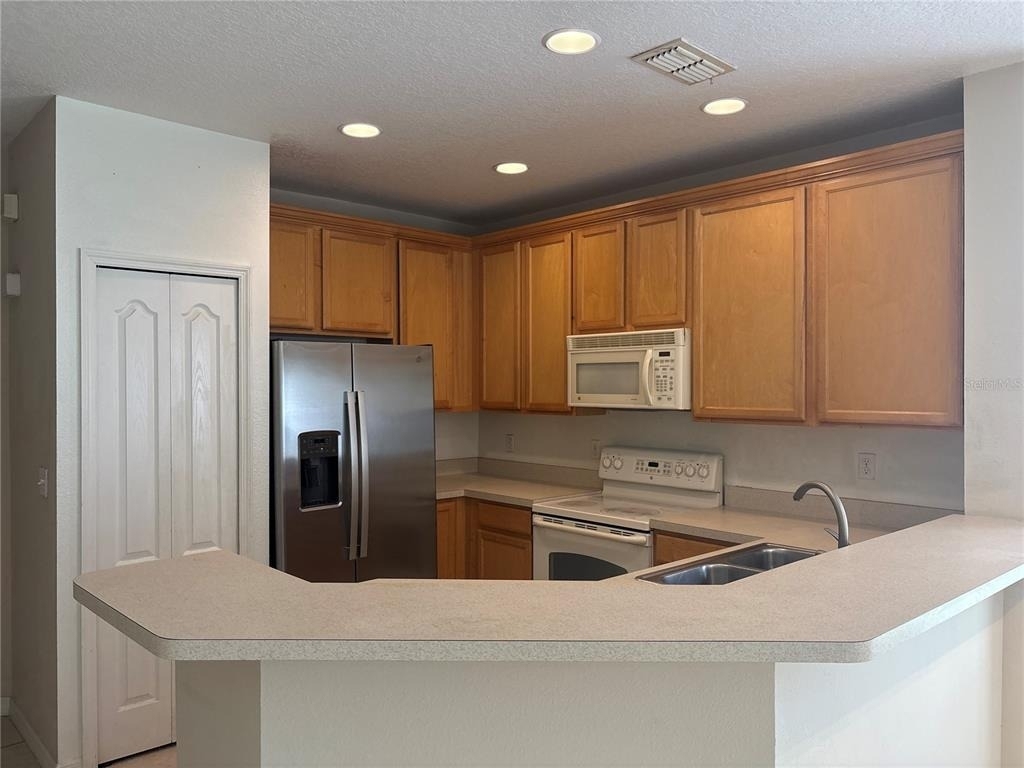 9428 Flowering Cottonwood Road - Photo 4
