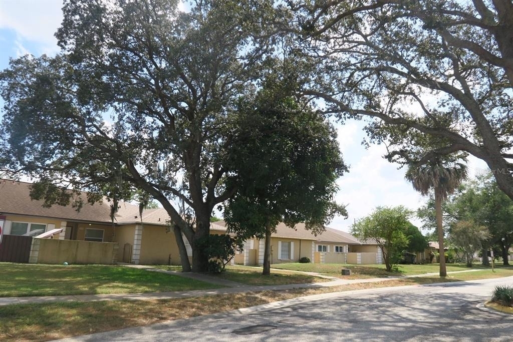 1513 Sophie Boulevard - Photo 19