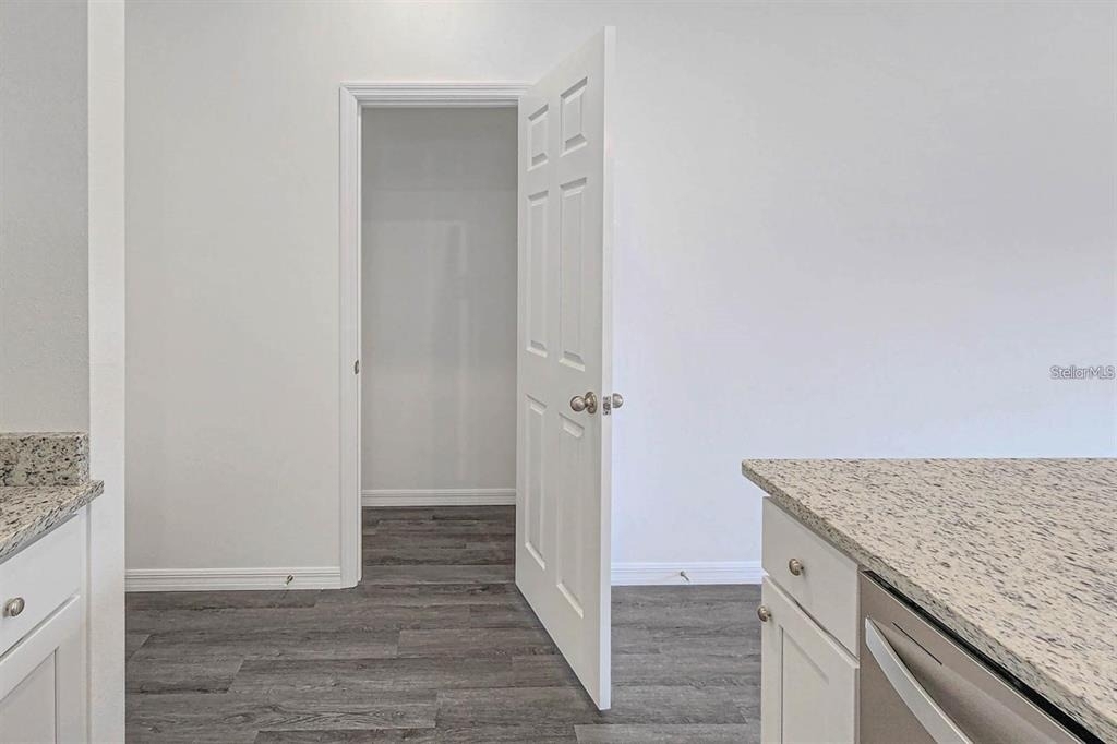561 Wildmer Road Sw - Photo 5