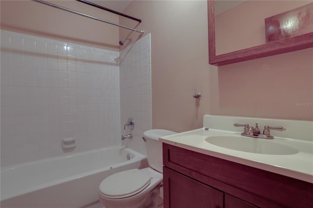 492 Tamarack Street - Photo 12
