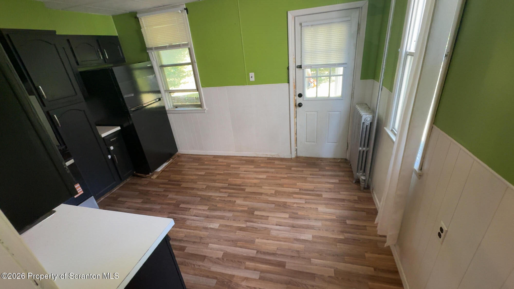 319 New York Street - Photo 2