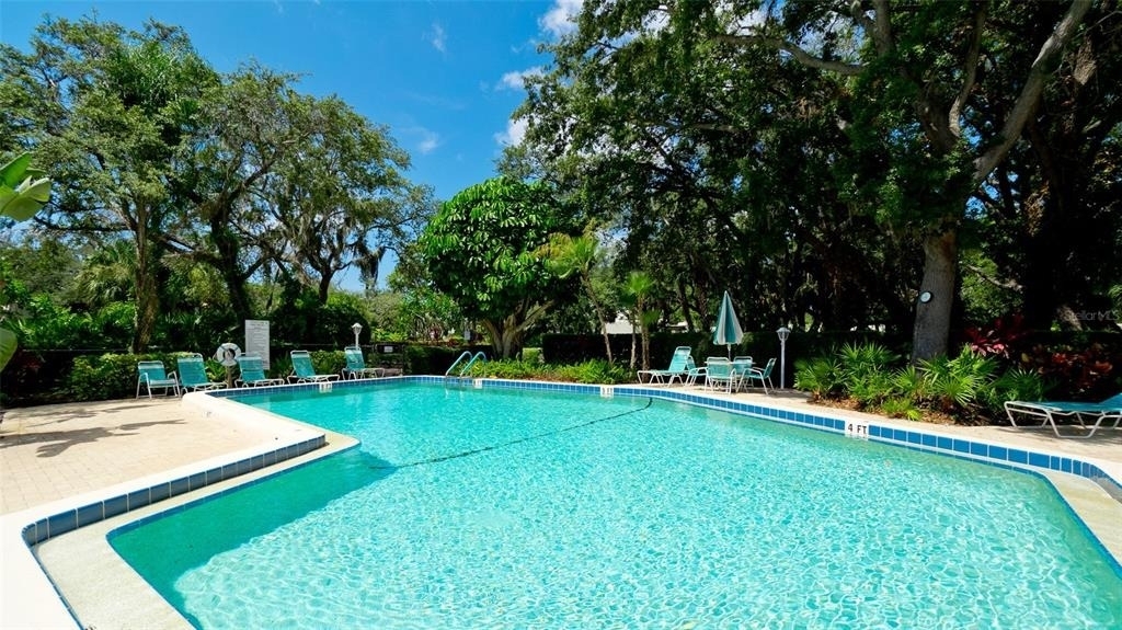 440 Palm Tree Drive - Photo 20