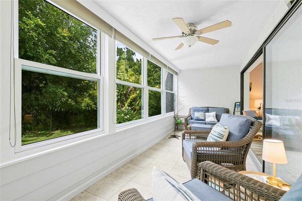 440 Palm Tree Drive - Photo 12