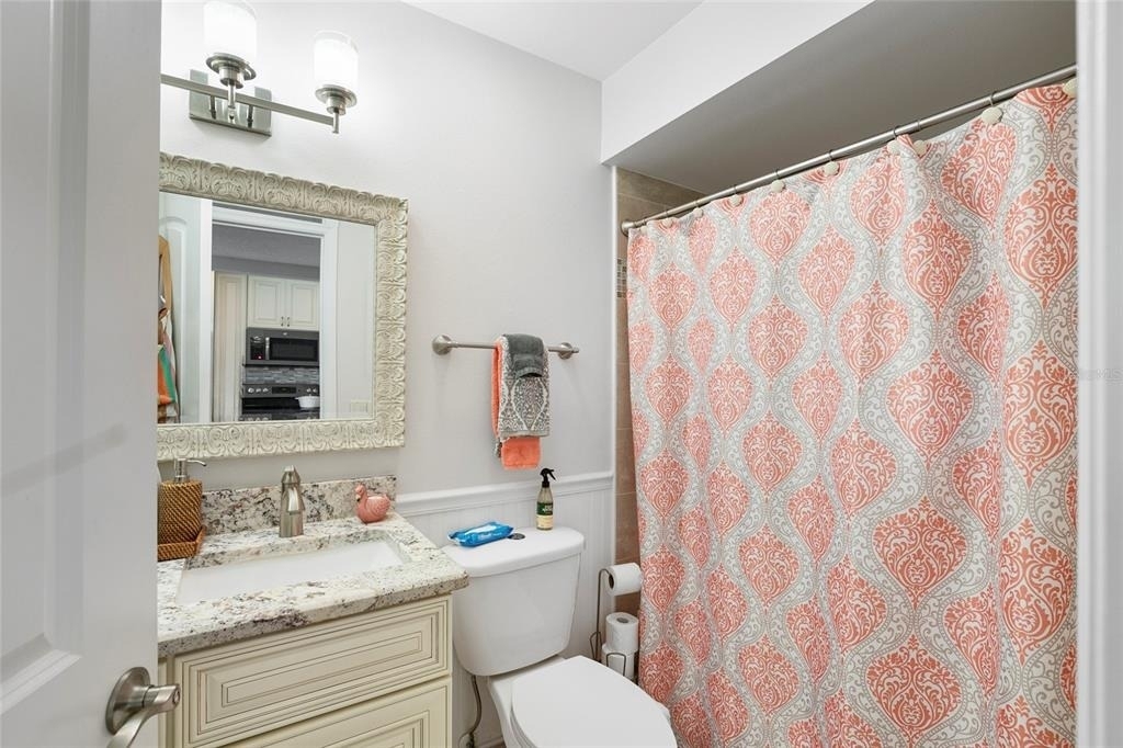 440 Palm Tree Drive - Photo 5