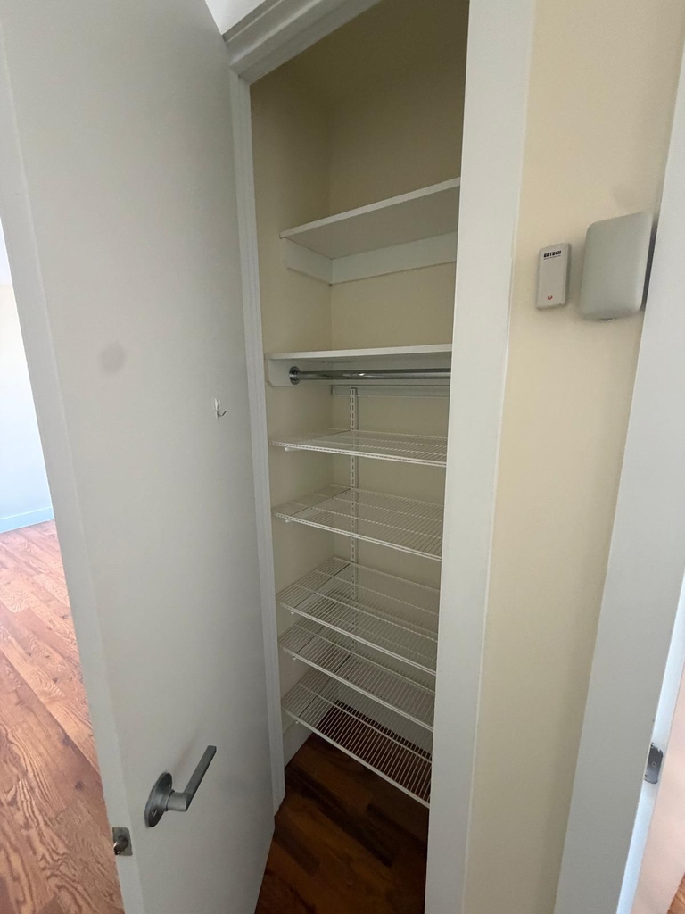 W 179th Street / Pinehurst Avenue - Photo 2