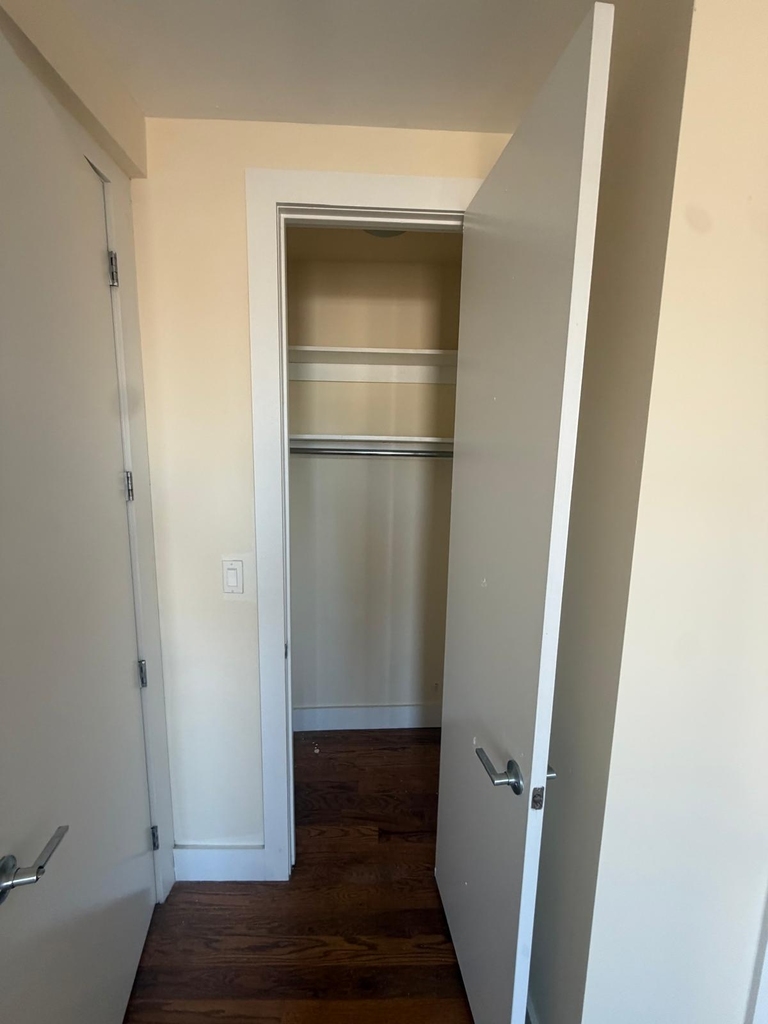 W 179th Street / Pinehurst Avenue - Photo 6