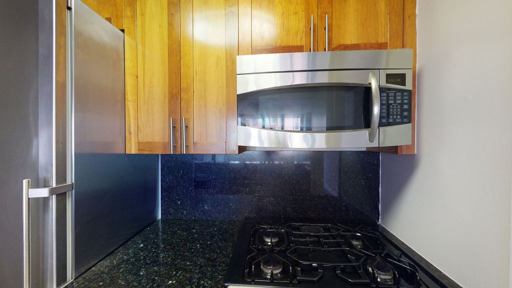 401 E 34th St - Photo 2