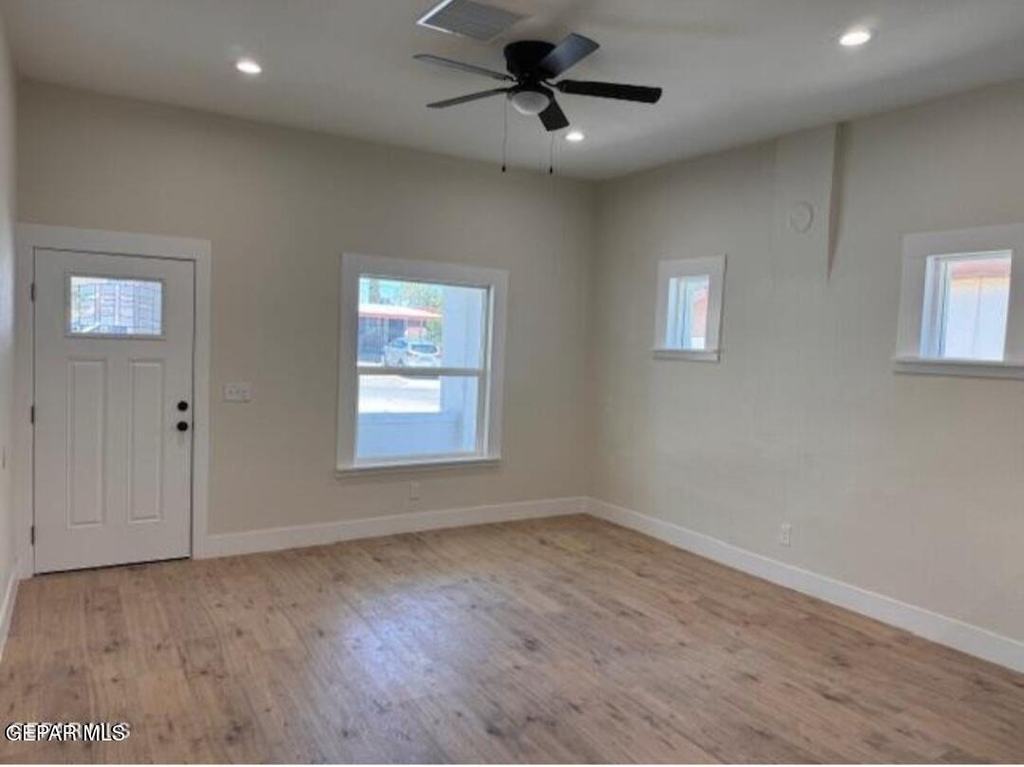 2414 San Diego Avenue - Photo 3