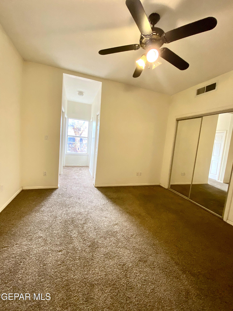 2215 King James Place - Photo 17