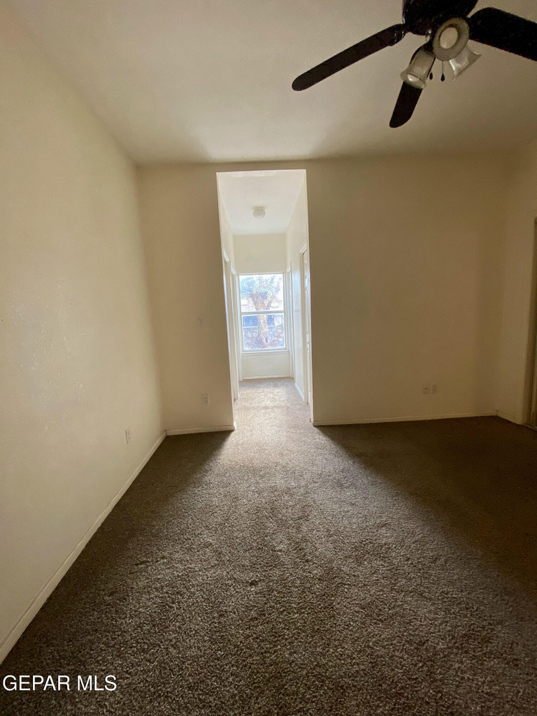 2215 King James Place - Photo 11
