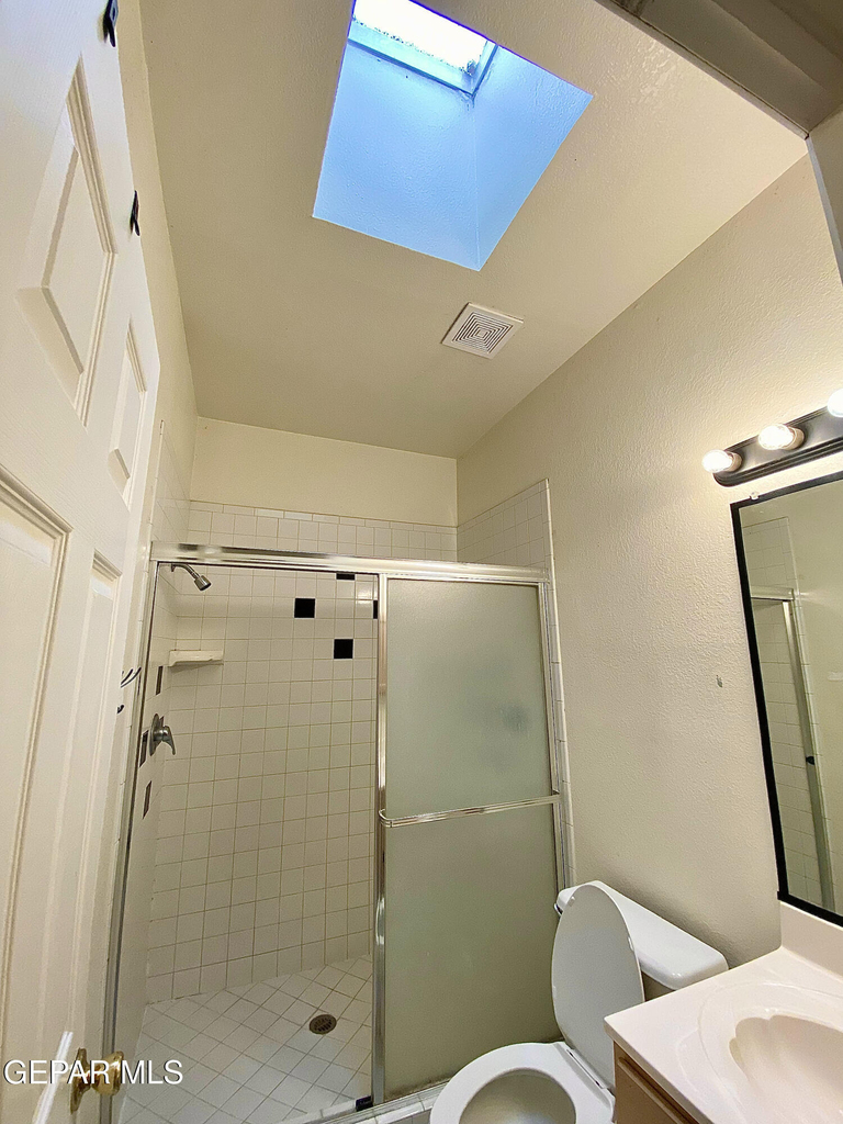 2215 King James Place - Photo 21