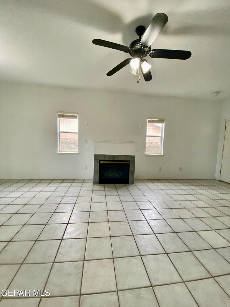 2215 King James Place - Photo 4