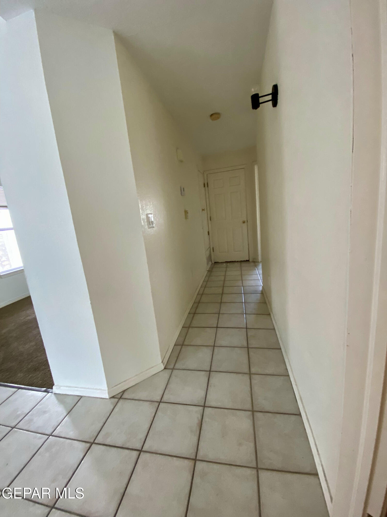 2215 King James Place - Photo 7